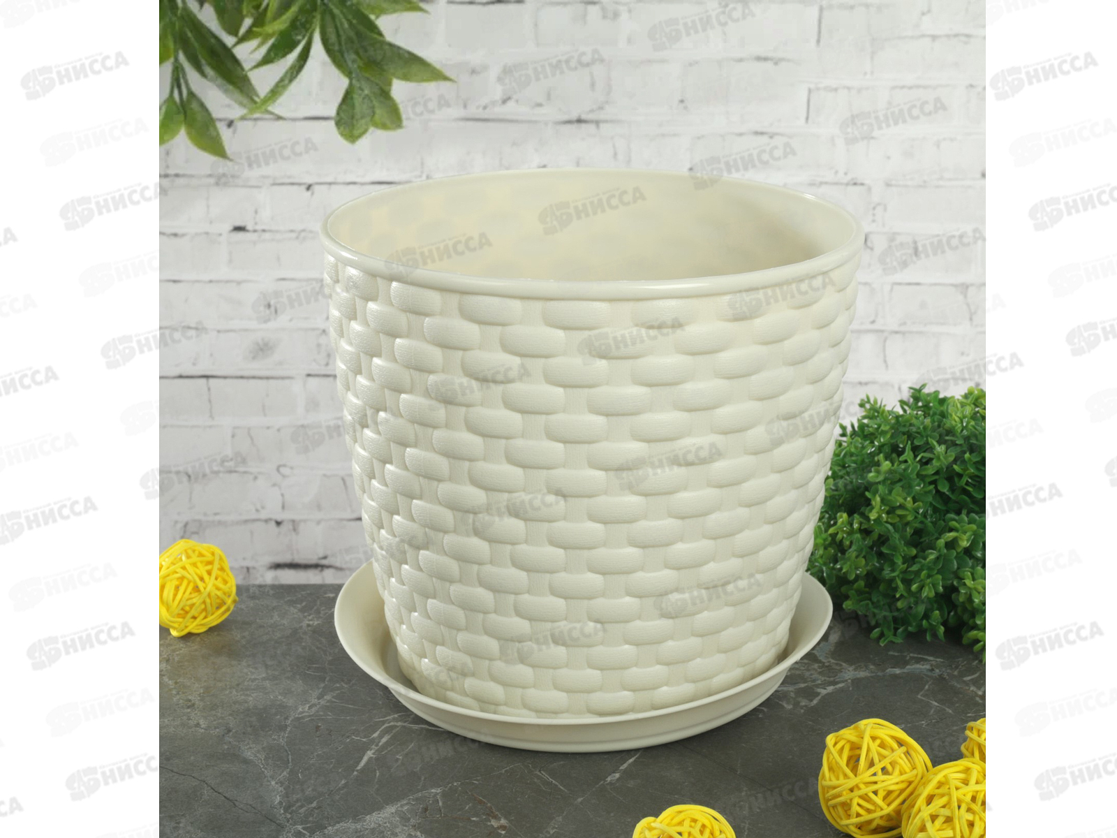 Кашпо РОТАНГ 2л с поддоном белый  Д 155 М3081 *26