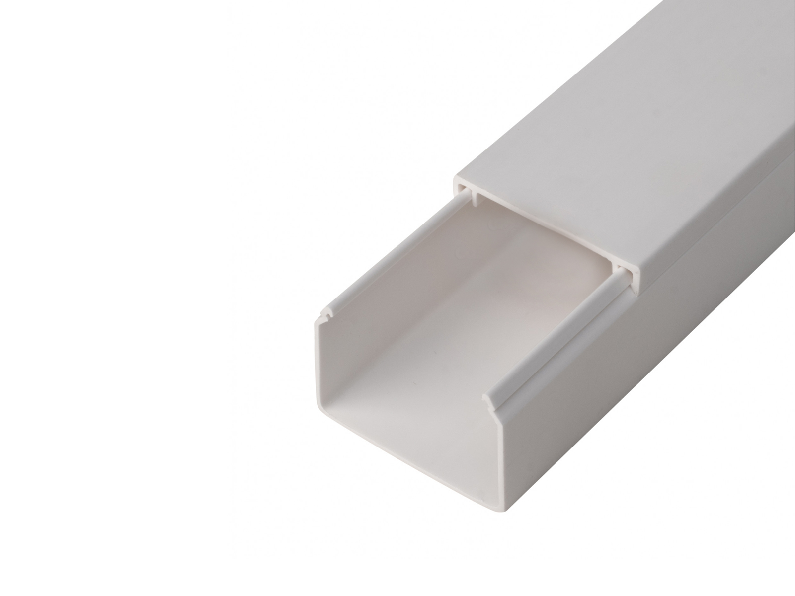 Кабель-канал TDM 25*25 белый (2м) *25