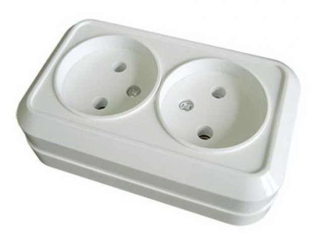 Розетка TDM двойная открытой установки, IP20 10А белый "Ладога", 0017 *10/200