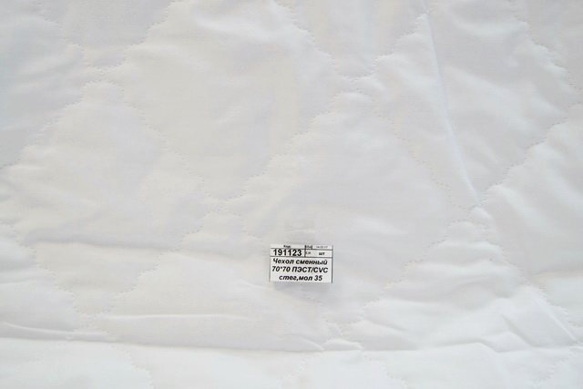 Чехол сменный 70*70 ПЭСТ/CVC стеганый,молния 35*20