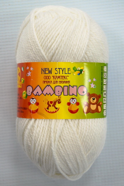 Пряжа Бамбино белый шерсть меринос35% акрил65% 50гр 150м 205 *10