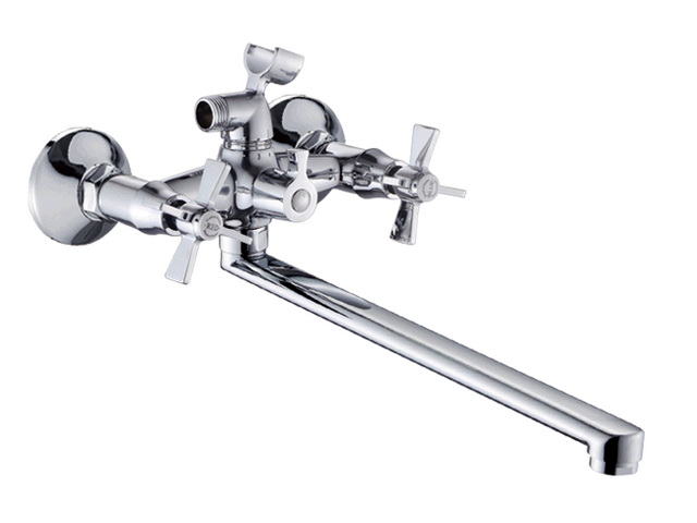 Смеситель для ванны РОТАТО Р23315 L-1/2