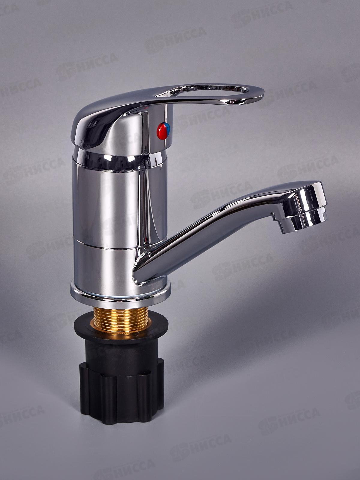 Смеситель для кухни ЭВЕРЕСТ короткий гусак В45-023 гайка, упаковка 2шт/цена за 1шт