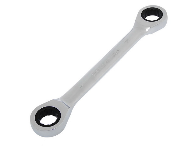 Ключ гаечный накидной трещоточный 16*17мм TUNDRA 2354092