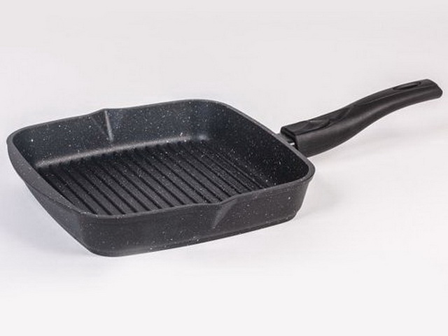 Сковорода-гриль ГРАНИТ АП квадрат черная со съем руч 26*26 066802
