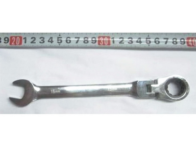 Ключ-трещетка вращающийся рожок хром-ванадий 15мм (031067)   Ж