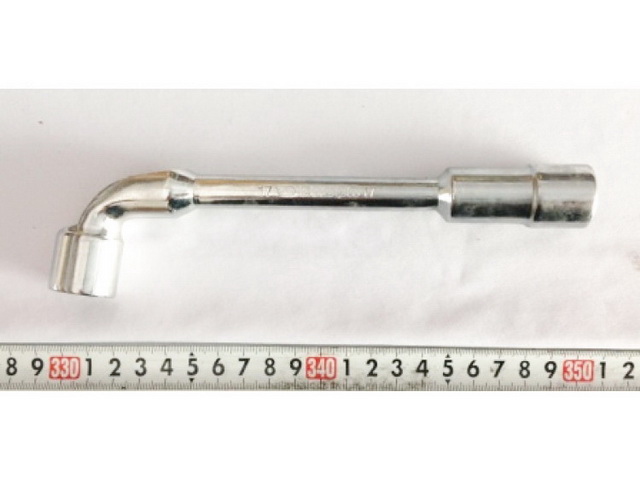 Ключ изогнутый две головки р-р 17 (005869)  Ж