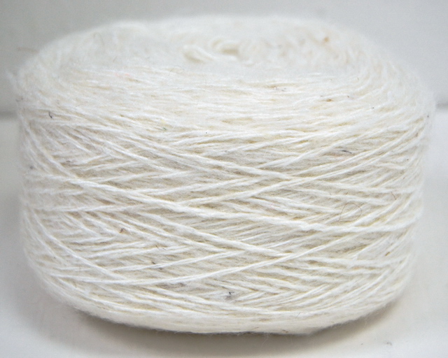 Пряжа 100% шерсть250г  (Белый)