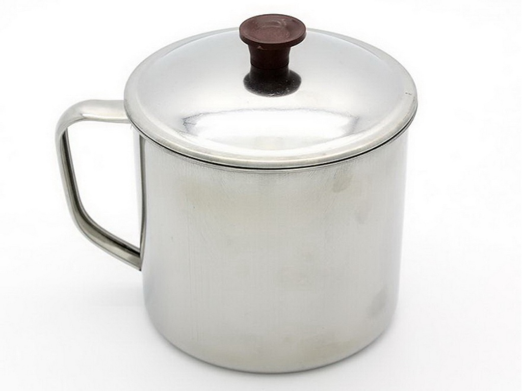 Кружка 0,9л  12см из нержавеющей стали  AST-002-KК-12 с крышкой