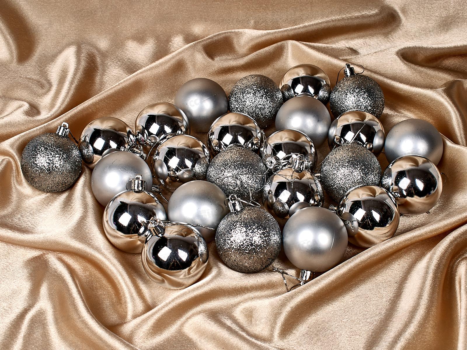 Набор елочных шаров 24шт &quotМикс фактур&quot 6см серебро 201-0645