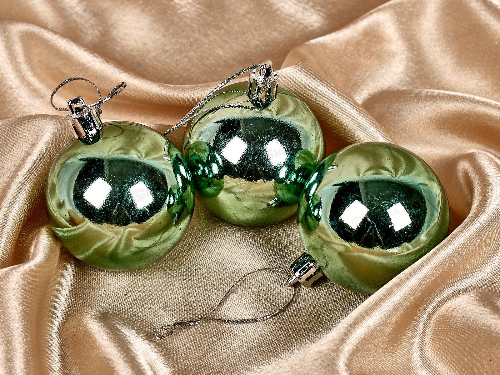Набор елочных шаров 3шт &quotГлянец&quot 6см темный нефрит 201-1697