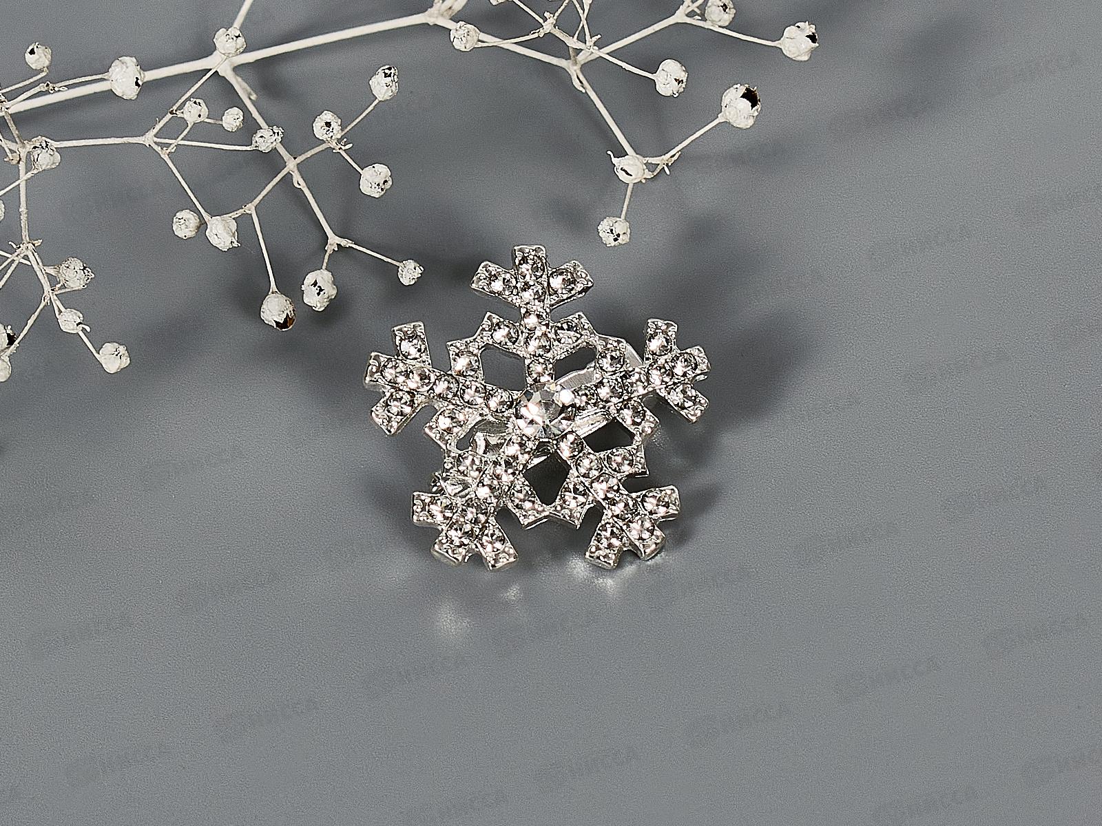 Брошь Снежинка со стразами №0216