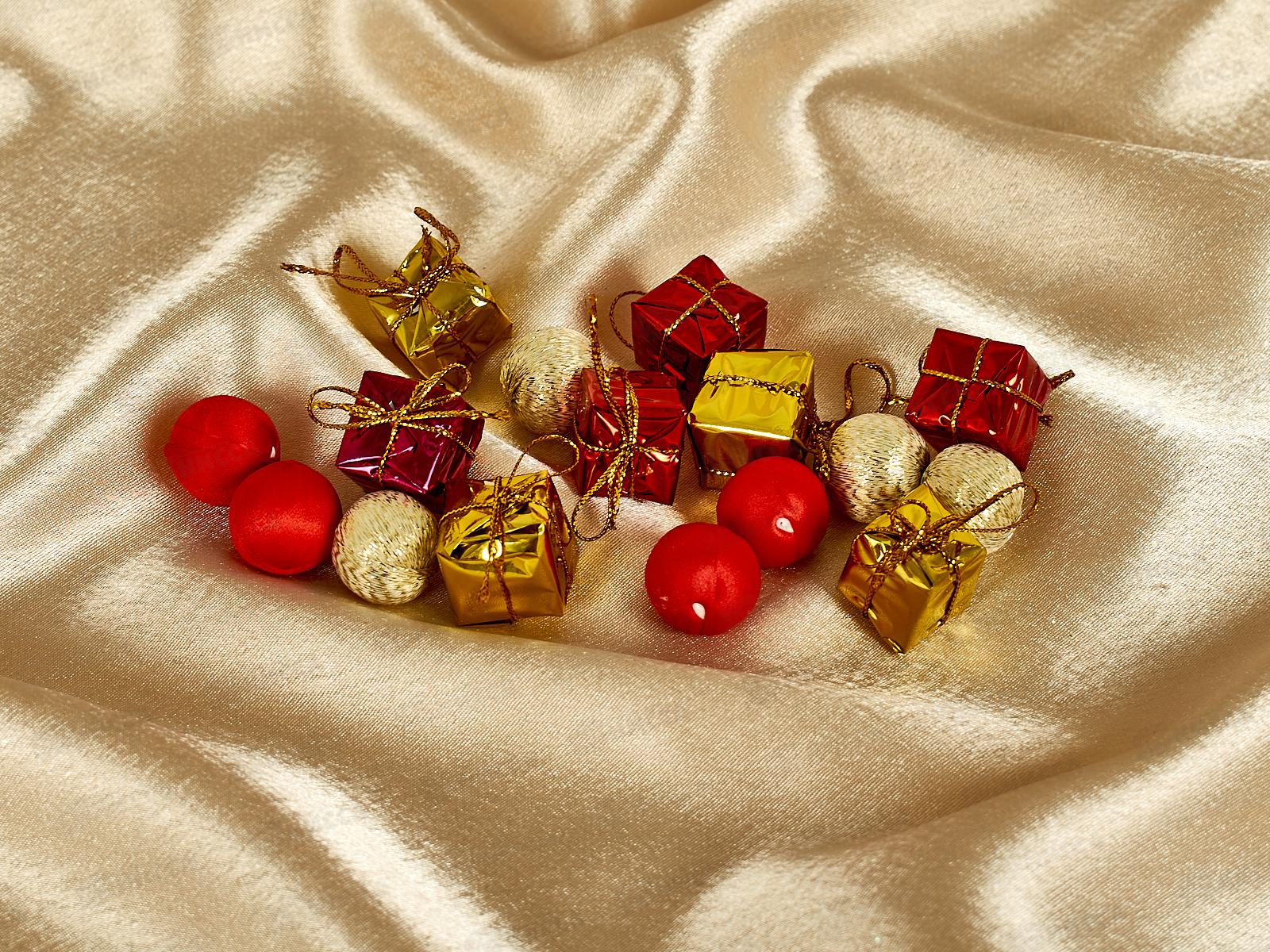 Набор елочных украшений Сказочные подарки 201-3510