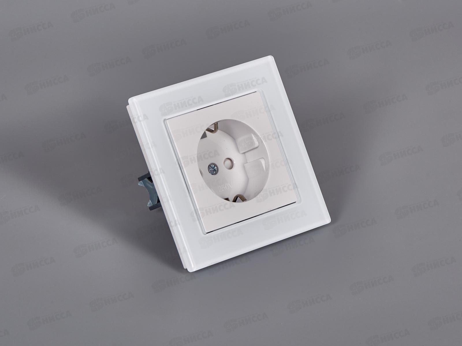 Розетка скрытой установки 1 местная Прогресс Glass с заземлением, защитные шторки, белая *10/100