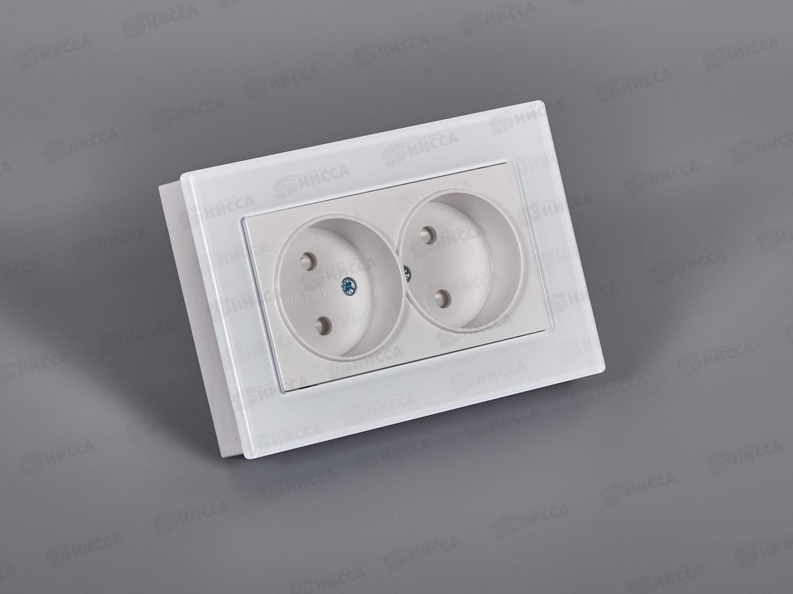 Розетка скрытой установки 2 местная Прогресс Glass защитные шторки, белая *10/100