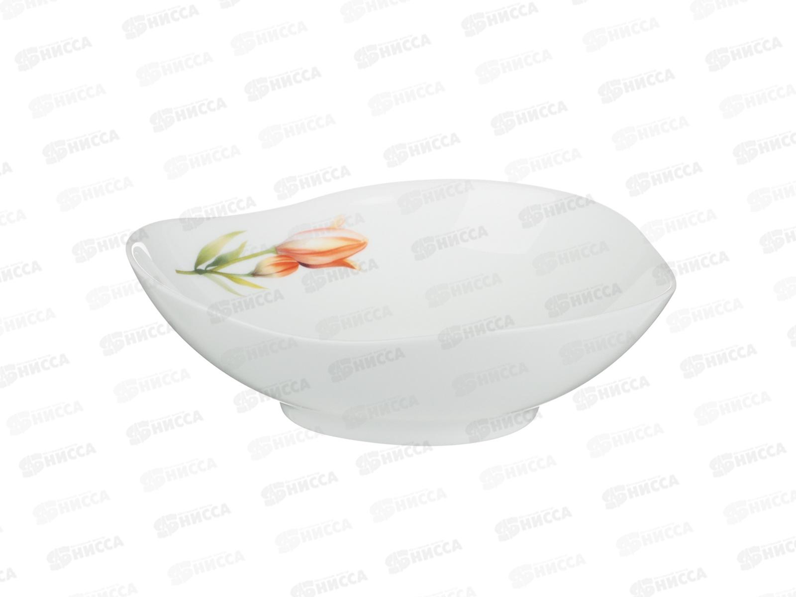 Салатник 680мл Лилия, треугол. форма, MILLIMI, 818-327  г