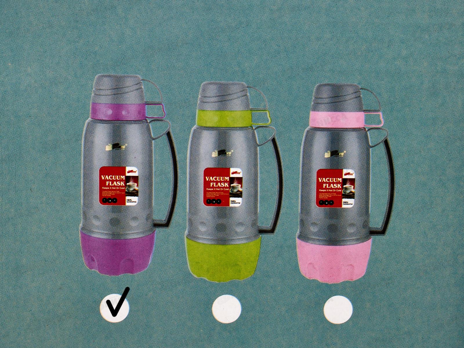 Термос 1800мл пластиковый корпус (3 кружки), AL-520-2 *12