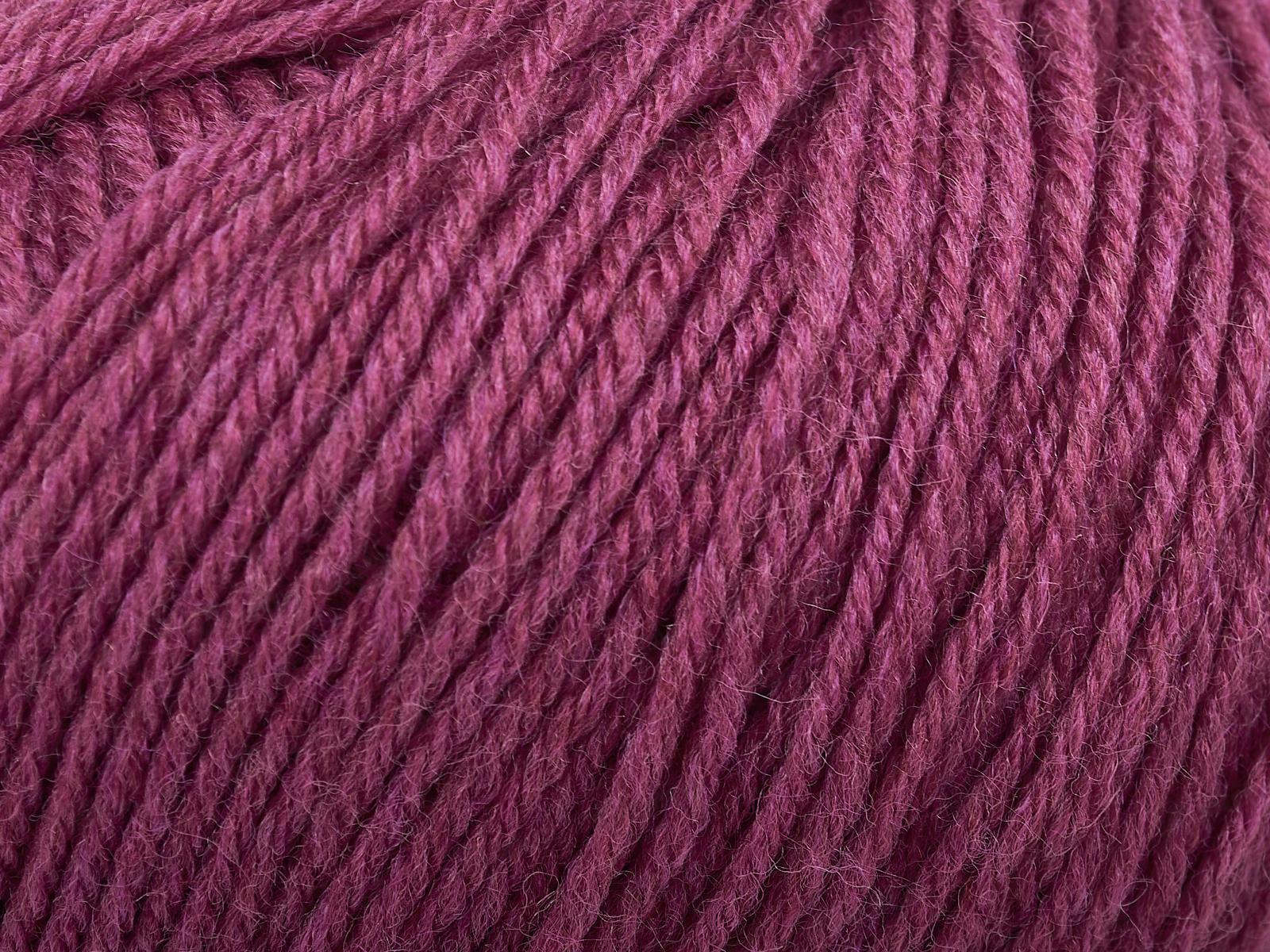 Пряжа Детский каприз клевер шерсть, фибра 50гр 225м 290