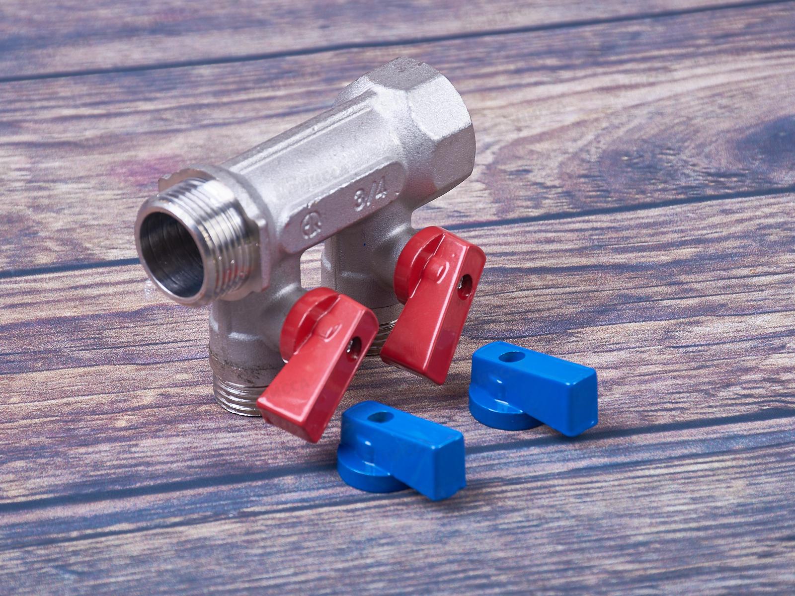 Коллектор резьбовой с шаровыми кранами FМ 3/4x3/4x1/2x2, Aqualink, 02424 *2/30