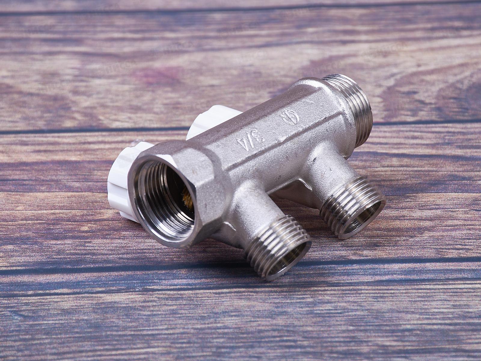 Коллектор резьбовой с вентилями FМ 3/4x3/4x1/2x2, Aqualink, 04476 *2/30