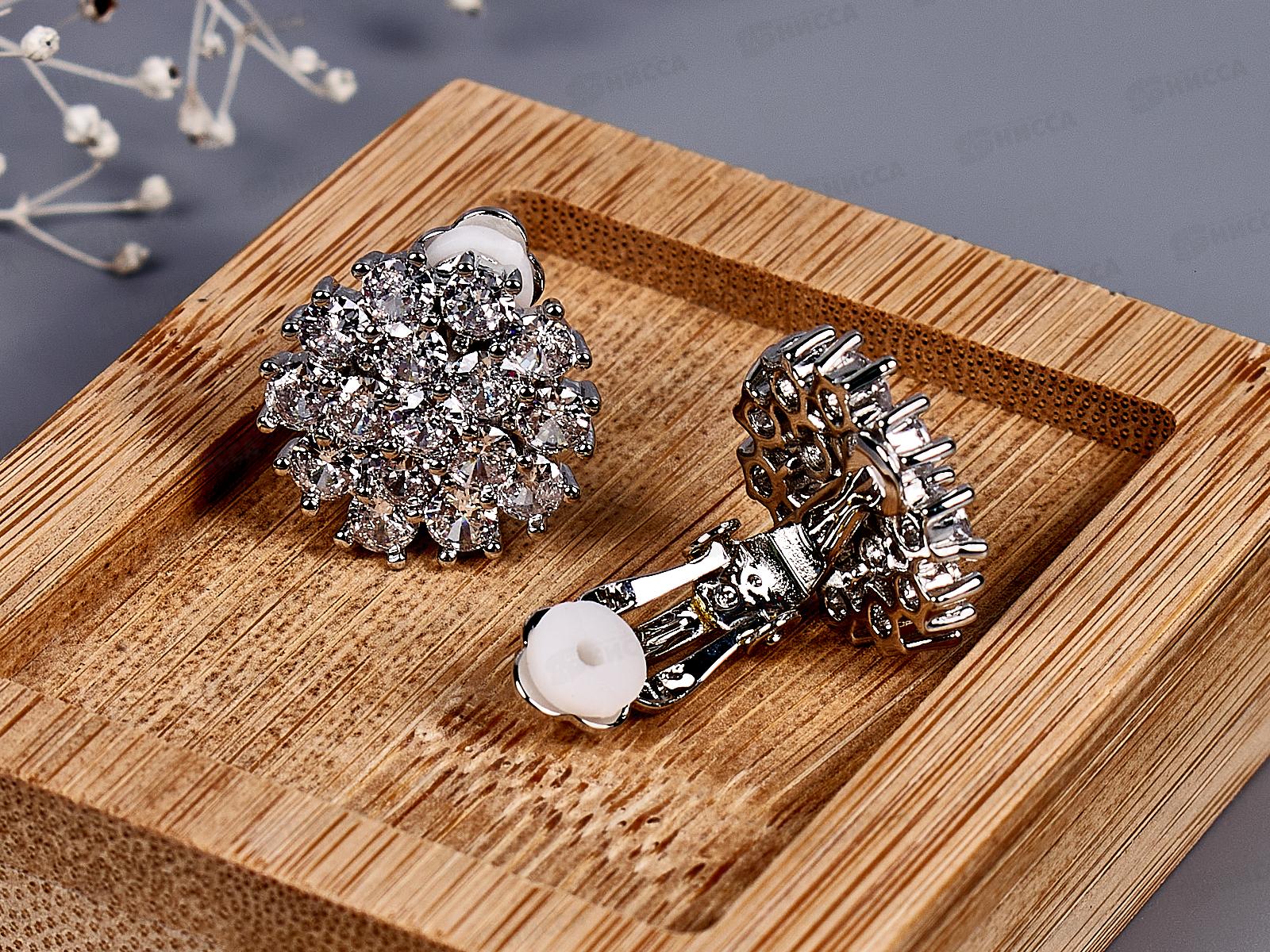 Клипсы под золото,п/с &quotХань-хань&quot с камнем &quotЦиркон&quot№0140