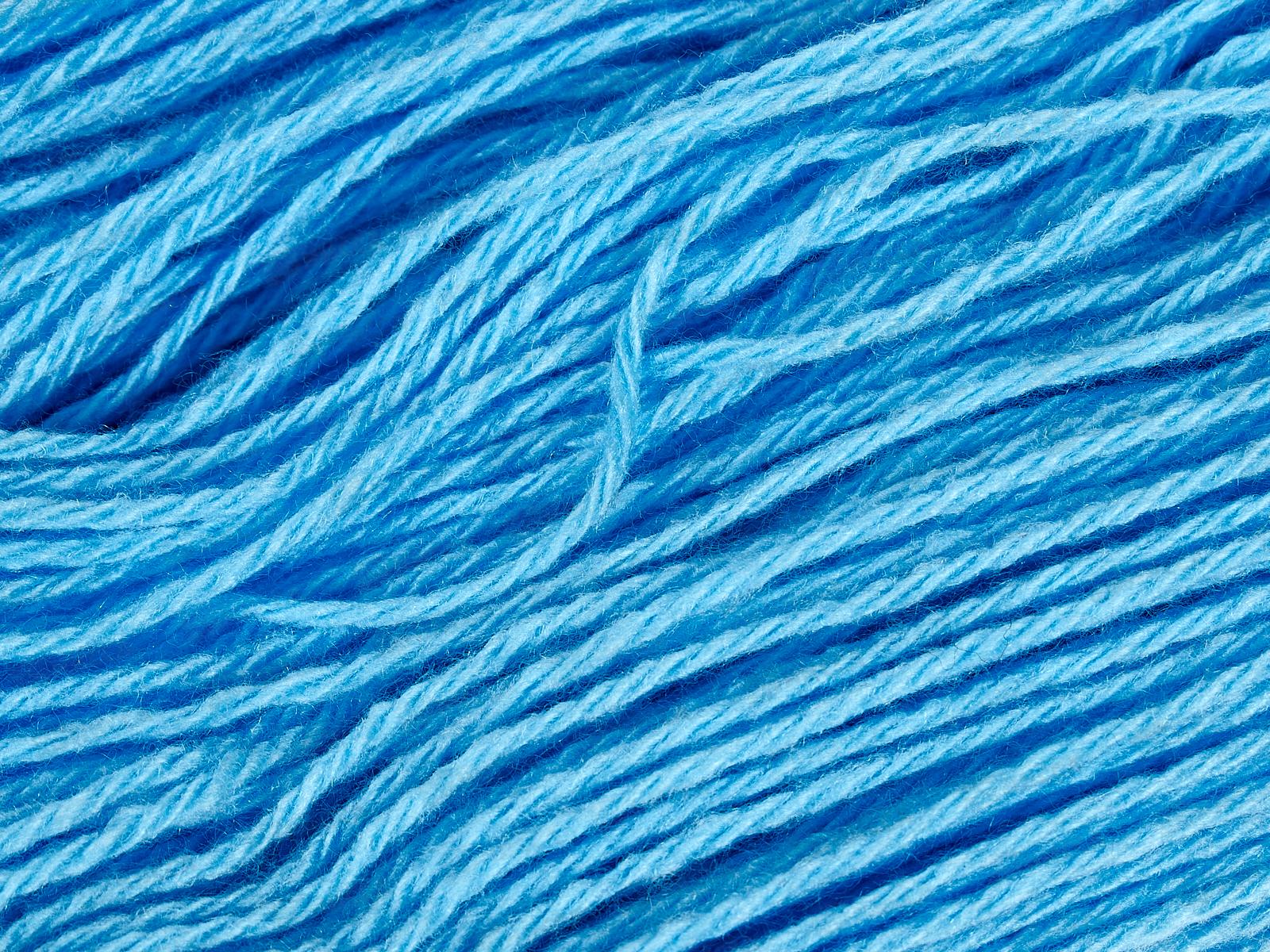 Пряжа 100% акрил пастма 250гр Голубой