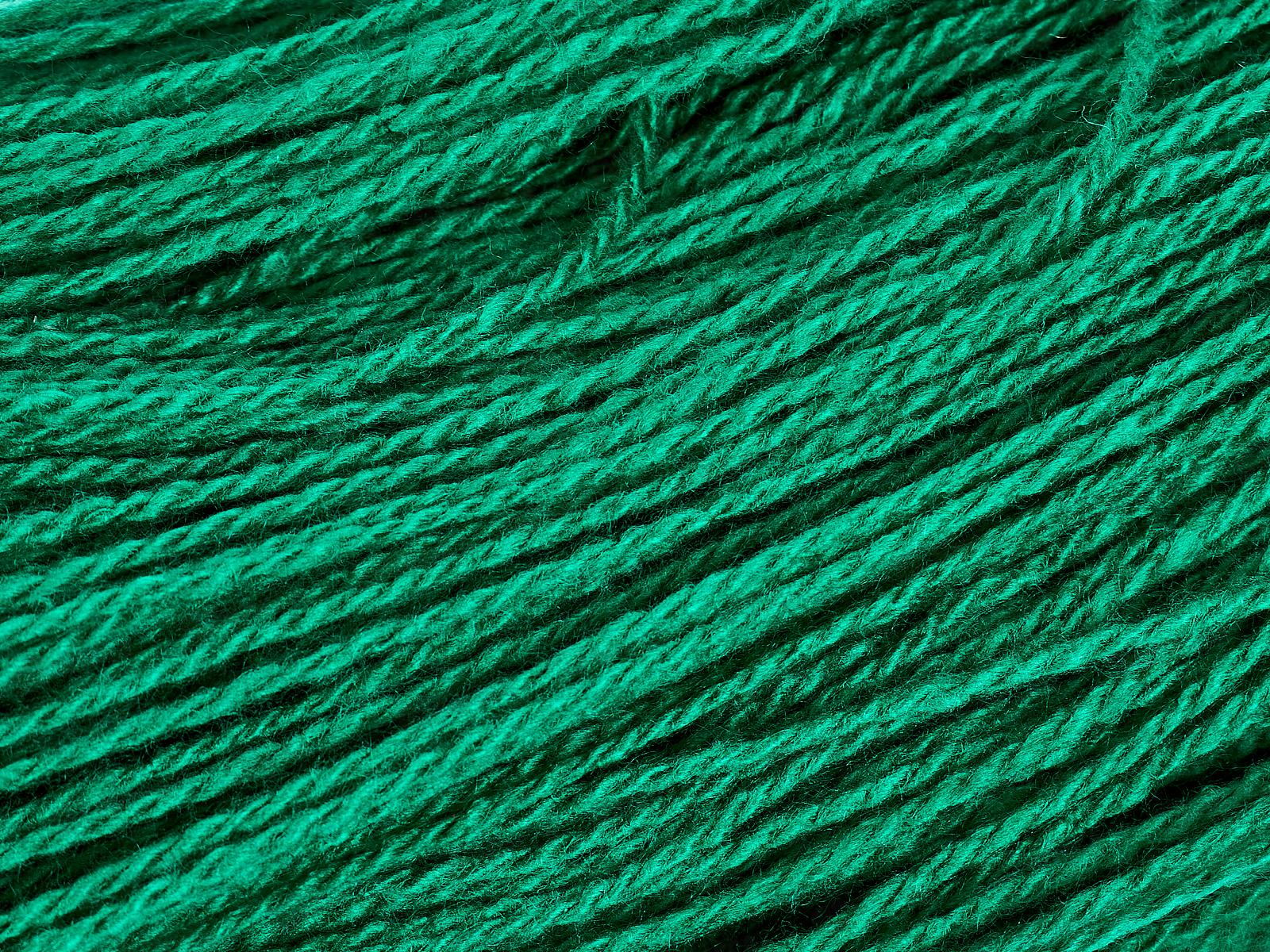 Пряжа 100% акрил пастма 250гр Ярко-зеленый