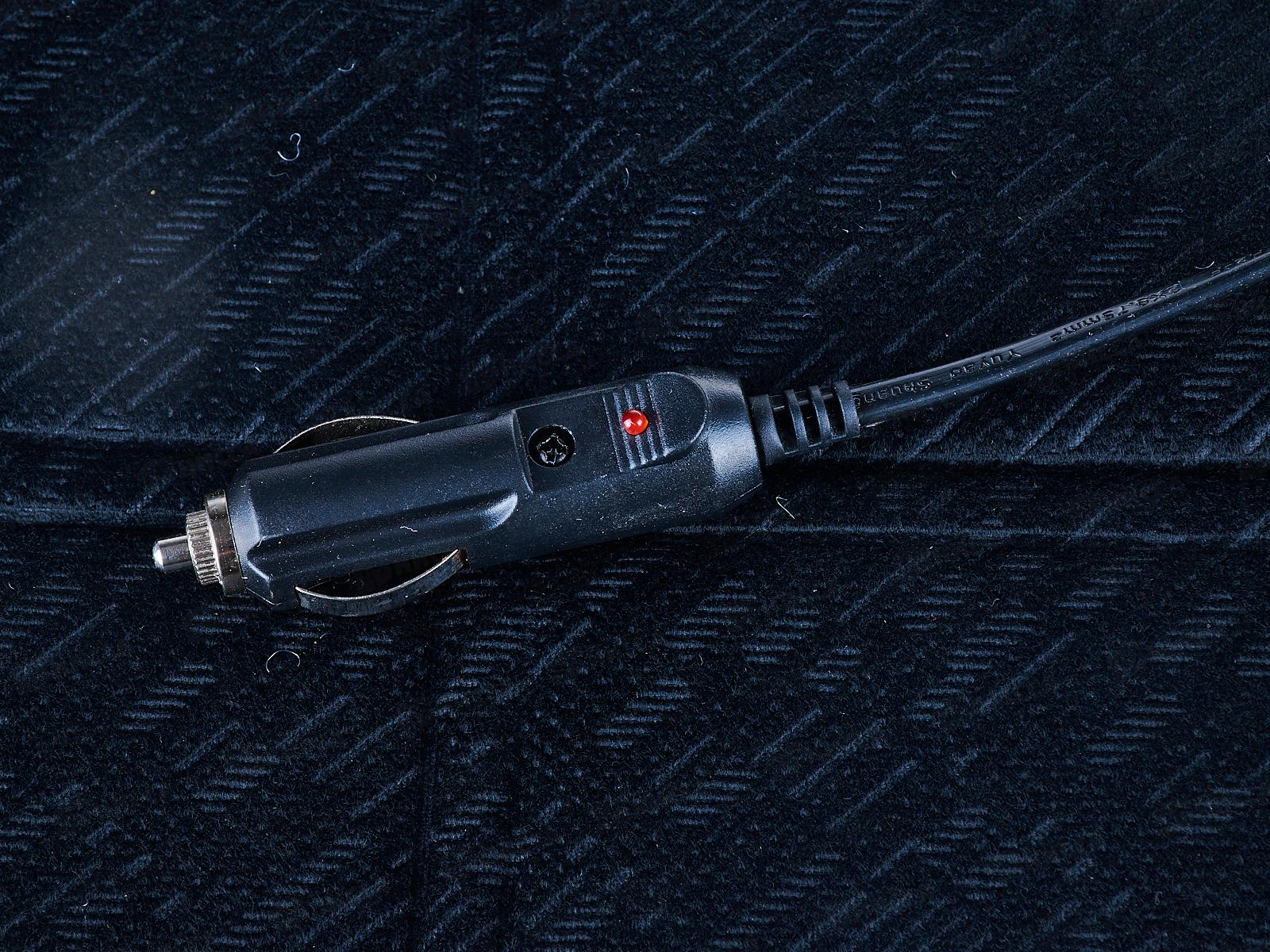 Подогрев сиденья без спинки SKYWAY Черный 12V 43х43см 2,5А-3А, S02203003