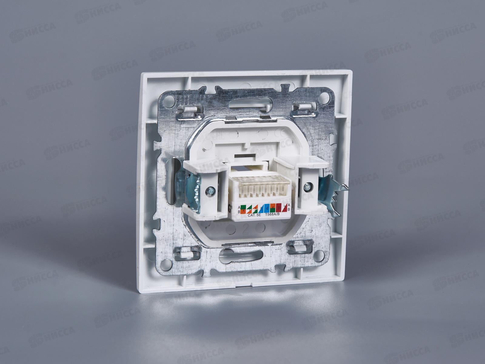 Розетка Эрна компьютерная 1-местная, RJ-45, белый