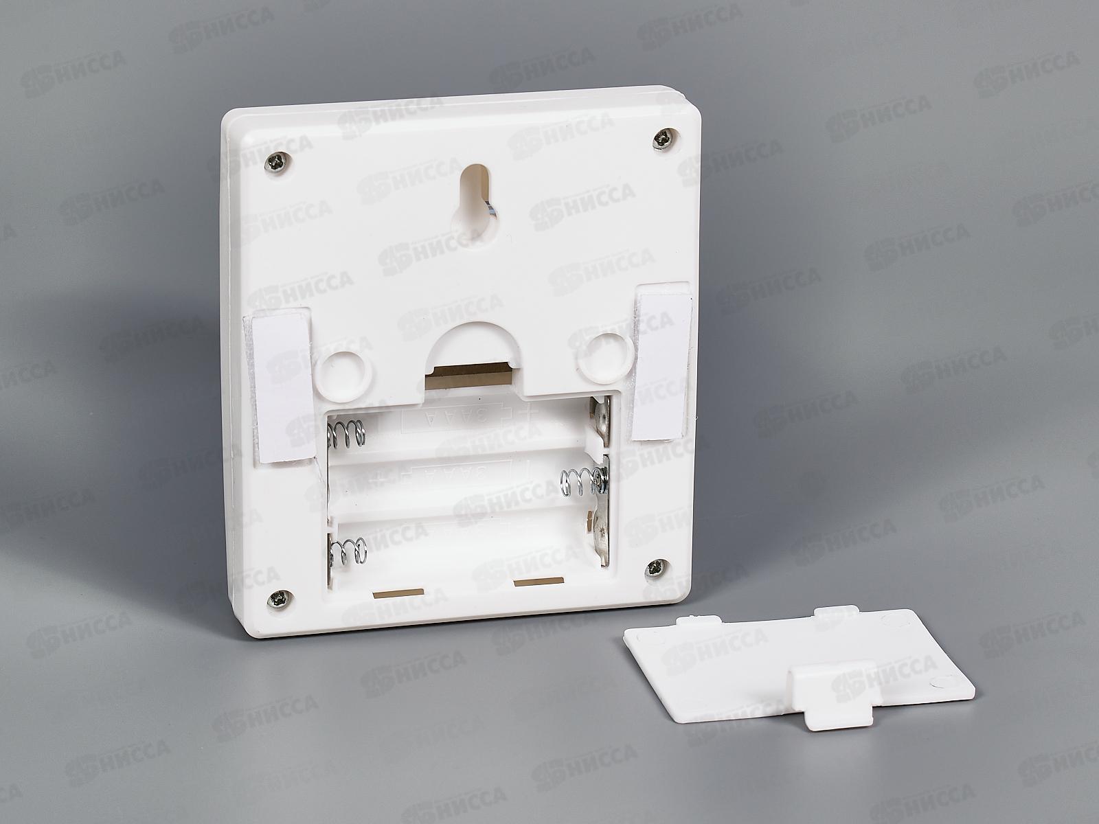 Фонарь ТРОФИ SB-102 с подсветкой, белый, пушлайт, 3*AAA  *24/144