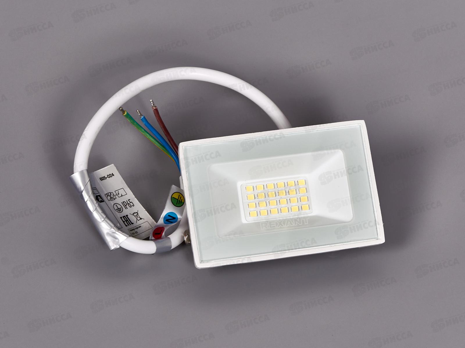 Прожектор светодиодный REXANT СДО 20Вт 1600Лм 5000К свет белый 605-024 *24