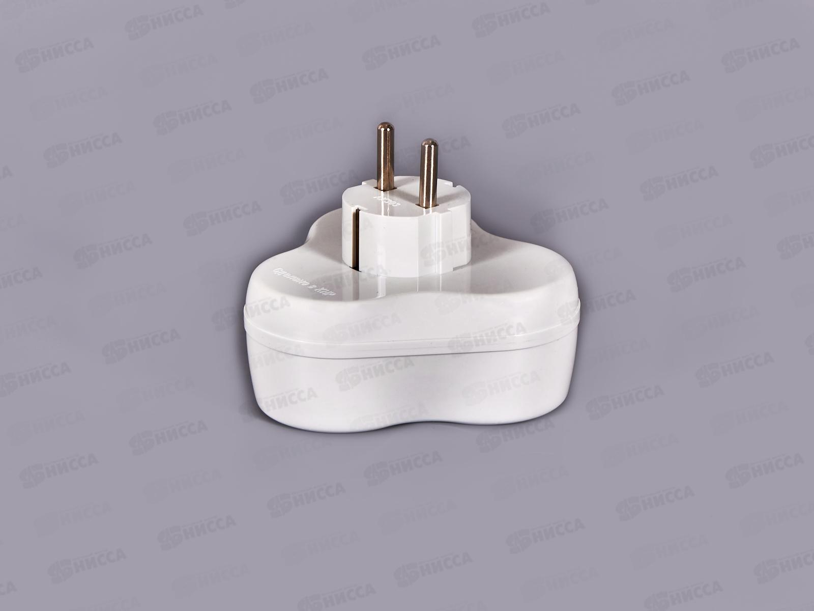 Разветвитель UNIVersal 3 гнезда, с заземлением , круглый, белый 16А 250В, АК303