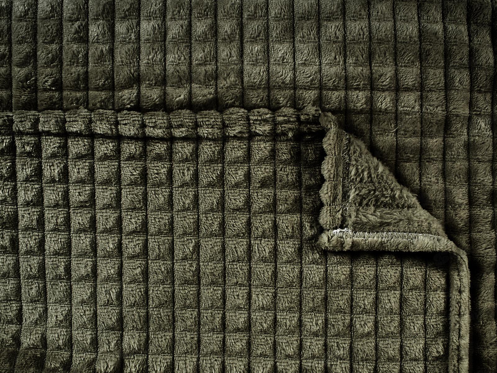 Плед Велсофт с тиснением Соты 180*200 19-0812 Турецкий кофе