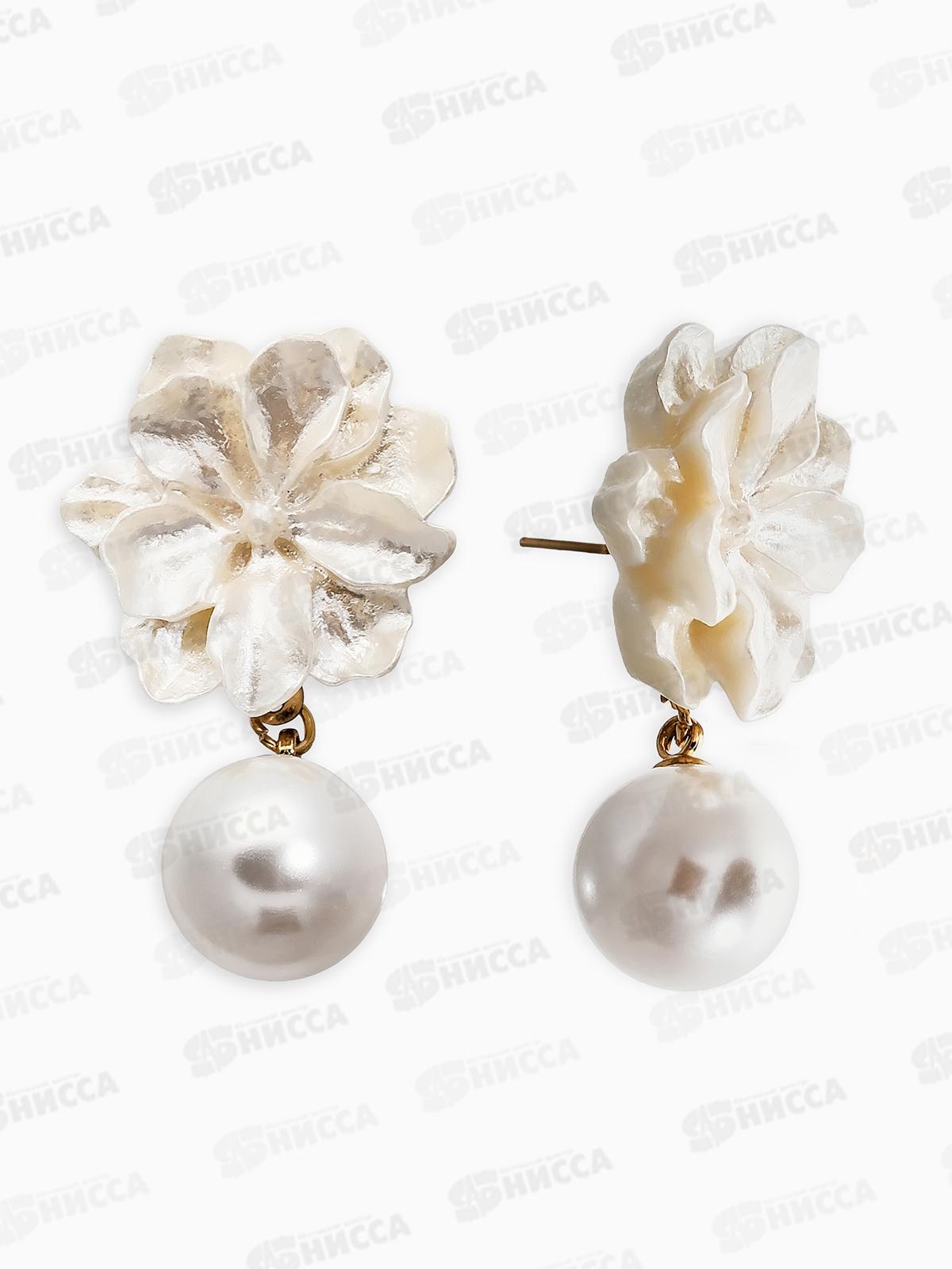 Серьги &quotЦветок с жемчугом&quot молочный в золоте 10904796