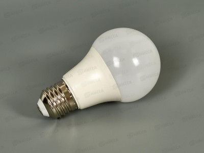 Лампа светодиодная ЭРА STD LED A60-13W-860-E27 13Вт 6000К *10/100