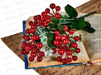 Букет ягод 6голов микс пласт 42478 *20/300